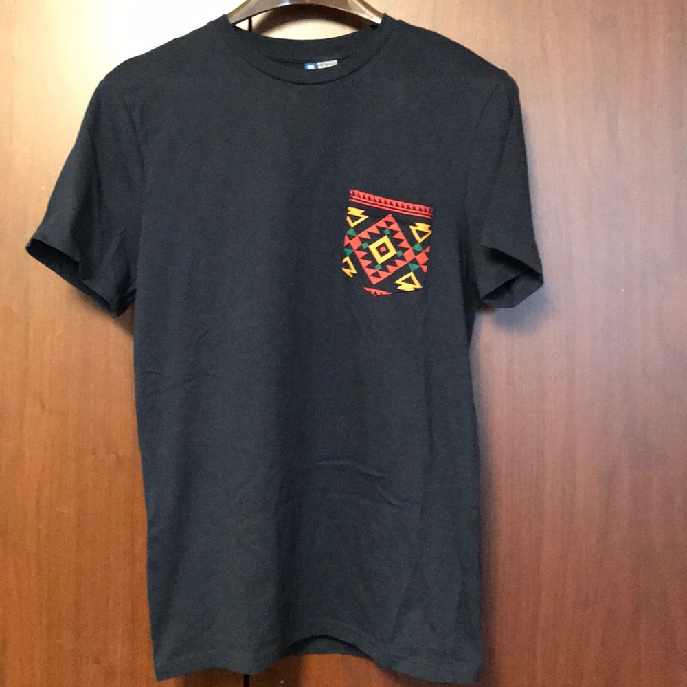 H&M “Divided” Short sleeve Pocket Tee